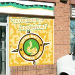 Ottawa Signs - Little Ray's Reptiles Window Banners